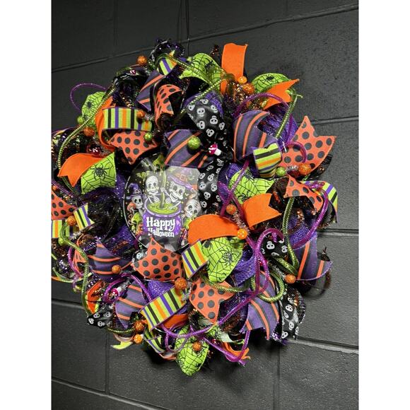 Handmade Halloween Skeleton Wreath – Bright Deco Mesh Door Decor - Picture 3 of 7